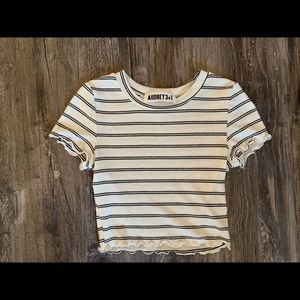 two AUDREY 3+1 crop tops